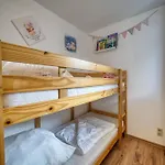 - Haus I, App 0i0806 *